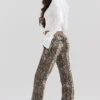 Serina Hose aus veganem Leder mit Schlangenprint Serina Hose aus veganem Leder mit Schlangenprint