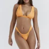 Seychelles Bikinioberteil in Hellorange mit Bindebändern am Rücken Seychelles Bikinioberteil in Hellorange mit Bindebändern am Rücken