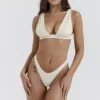 Seychelles Vanilla Bikini-Oberteil mit Bindebändern Seychelles Vanilla Bikini-Oberteil mit Bindebändern