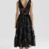 Sianna – Schwarzes Midi-Korsetts-Kleid aus besticktem Tüll Sianna – Schwarzes Midi-Korsetts-Kleid aus besticktem Tüll