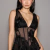Sianna – Schwarzes Midi-Korsetts-Kleid aus besticktem Tüll Sianna – Schwarzes Midi-Korsetts-Kleid aus besticktem Tüll
