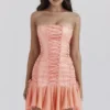 Sirena Sorbet Satin-Trägerloses Minikleid Sirena Sorbet Satin-Trägerloses Minikleid