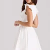 Sisi Weißes Minikleid aus Baumwolle mit Stickerei Sisi Weißes Minikleid aus Baumwolle mit Stickerei