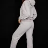 Sky Hellgraue Fleece-Hose für den Sport Sky Hellgraue Fleece-Hose für den Sport