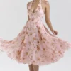 Solada – Englisches Vintage-Rosenmuster, Georgette-Halter-Sommerkleid Solada – Englisches Vintage-Rosenmuster, Georgette-Halter-Sommerkleid