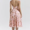 Solada – Englisches Vintage-Rosenmuster, Georgette-Halter-Sommerkleid Solada – Englisches Vintage-Rosenmuster, Georgette-Halter-Sommerkleid