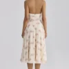 Solada Midi-Halterkleid aus Georgette mit Vintage-Rosenprint in Elfenbein Solada Midi-Halterkleid aus Georgette mit Vintage-Rosenprint in Elfenbein