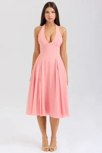 Solada Pfirsichfarbenes Georgette-Halter-Sommerkleid