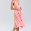 Solada Pfirsichfarbenes Georgette-Halter-Sommerkleid Solada Pfirsichfarbenes Georgette-Halter-Sommerkleid