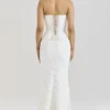 Solaine Elfenbeinfarbenes Spitzen-Korsetts-Maxikleid Solaine Elfenbeinfarbenes Spitzen-Korsetts-Maxikleid