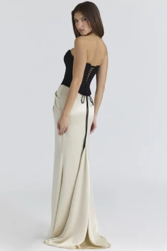 Sorcha Maxikleid in Schwarz und Champagner mit Korsetts