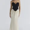 Sorcha Maxikleid in Schwarz und Champagner mit Korsetts Sorcha Maxikleid in Schwarz und Champagner mit Korsetts