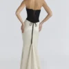 Sorcha Maxikleid in Schwarz und Champagner mit Korsetts Sorcha Maxikleid in Schwarz und Champagner mit Korsetts