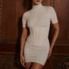 Sorrel Cafe Au Lait halbtransparentes Minikleid Sorrel Cafe Au Lait halbtransparentes Minikleid