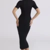 Sorrel Schwarzes, halbtransparentes Midikleid Sorrel Schwarzes, halbtransparentes Midikleid