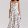 Steffani Cremefarbenes Midi-Sommerkleid aus Stretch-Baumwolle mit Blumenprint Steffani Cremefarbenes Midi-Sommerkleid aus Stretch-Baumwolle mit Blumenprint