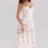 Steffani Weißes Midi-Sommerkleid aus Stretch-Baumwolle mit Rosenprint Steffani Weißes Midi-Sommerkleid aus Stretch-Baumwolle mit Rosenprint