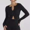 Sylvia Schwarze Strickjacke mit Rippmuster Sylvia Schwarze Strickjacke mit Rippmuster