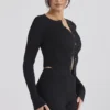 Sylvia Schwarze Strickjacke mit Rippmuster Sylvia Schwarze Strickjacke mit Rippmuster
