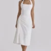 Tallulah – Weißes Midi-Kleid aus Baumwolle mit Neckholder Tallulah – Weißes Midi-Kleid aus Baumwolle mit Neckholder