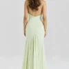 Tamara Pistazienfarbenes, drapiertes Midi-Kleid aus Georgette Tamara Pistazienfarbenes, drapiertes Midi-Kleid aus Georgette