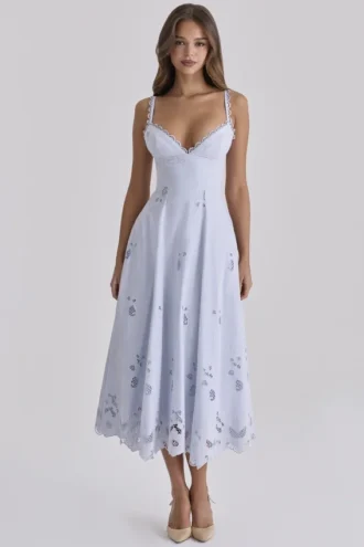 Tatiana Bluebell Midi-Sommerkleid aus Spitze und Baumwolle mit Broderie Anglaise