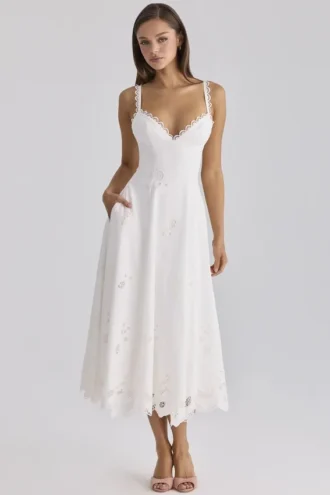Tatiana Weißes Midi-Sommerkleid aus Baumwolle mit Broderie Anglaise
