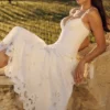 Tatiana Weißes Midi-Sommerkleid aus Baumwolle mit Broderie Anglaise Tatiana Weißes Midi-Sommerkleid aus Baumwolle mit Broderie Anglaise