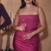 Teia Midi-Kleid mit drapiertem Korsett in Pink Teia Midi-Kleid mit drapiertem Korsett in Pink