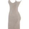 Teva Beige Kaschmir-Strick-Midi-Kleid Teva Beige Kaschmir-Strick-Midi-Kleid