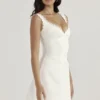 Tilly Weißes Minikleid mit Biesen Tilly Weißes Minikleid mit Biesen