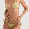 Tropez Bikinioberteil in Olivgrün mit Neckholder Tropez Bikinioberteil in Olivgrün mit Neckholder