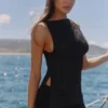 Valencia Schwarzes Baumwoll-Oberteil mit Broderie-Anglaise-Spitze und U-Boot-Ausschnitt Valencia Schwarzes Baumwoll-Oberteil mit Broderie-Anglaise-Spitze und U-Boot-Ausschnitt