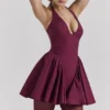 Valentia Weinrotes Neckholder-Minikleid Valentia Weinrotes Neckholder-Minikleid