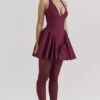 Valentia Weinrotes Neckholder-Minikleid Valentia Weinrotes Neckholder-Minikleid