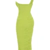 Valentina Lime Midi-Kleid mit asymmetrischem Ausschnitt Valentina Lime Midi-Kleid mit asymmetrischem Ausschnitt
