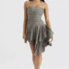 Valeria Smoke – Asymmetrisches Kleid mit Raffungen Valeria Smoke – Asymmetrisches Kleid mit Raffungen
