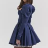 Venetia Midnight Satin-Mini-Kleid mit Puffärmeln Venetia Midnight Satin-Mini-Kleid mit Puffärmeln