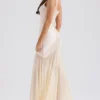 Vittoria Champagnerfarbenes bodenlanges Chiffon-Abendkleid Vittoria Champagnerfarbenes bodenlanges Chiffon-Abendkleid