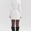 Willow Weißes Minikleid aus Kaschmirmischung mit Falten Willow Weißes Minikleid aus Kaschmirmischung mit Falten