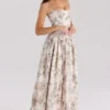 Ysabella Cremefarbenes Midi-Sommerkleid aus Baumwolle mit Blumenprint Ysabella Cremefarbenes Midi-Sommerkleid aus Baumwolle mit Blumenprint