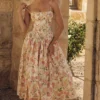 Ysabella Midi-Sommerkleid aus Baumwolle mit Warm-Rose-Print Ysabella Midi-Sommerkleid aus Baumwolle mit Warm-Rose-Print