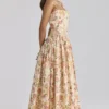 Ysabella Midi-Sommerkleid aus Baumwolle mit Warm-Rose-Print Ysabella Midi-Sommerkleid aus Baumwolle mit Warm-Rose-Print