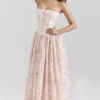 Ysabella Midi-Sommerkleid aus Stretch-Baumwolle mit Pfirsichfarbenem Blumenprint Ysabella Midi-Sommerkleid aus Stretch-Baumwolle mit Pfirsichfarbenem Blumenprint
