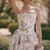 Ysabella Off-White Vintage-Midi-Sommerkleid aus Baumwolle mit Schleifenprint Ysabella Off-White Vintage-Midi-Sommerkleid aus Baumwolle mit Schleifenprint