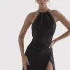 Zanab – Schwarzes Maxikleid mit Oberschenkel-Schlitz Zanab – Schwarzes Maxikleid mit Oberschenkel-Schlitz